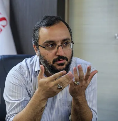 وقتی هدف فروش جهانی باشد، برخی عناصر بومی کمرنگ میشود